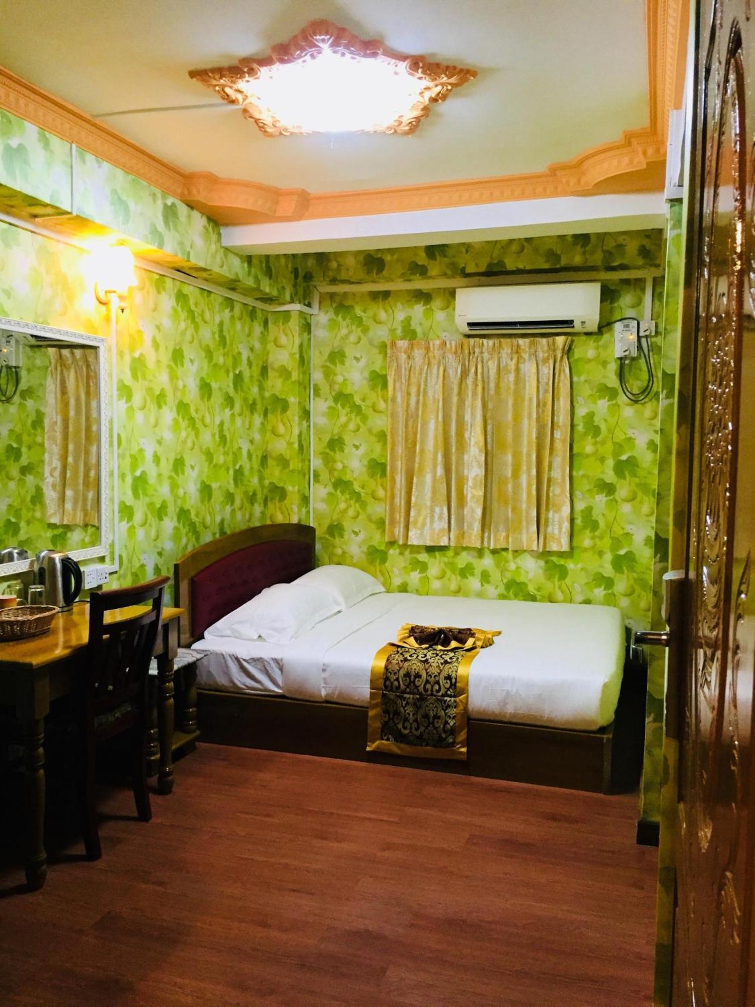 C & Y Hotel Yangon Bagian luar foto
