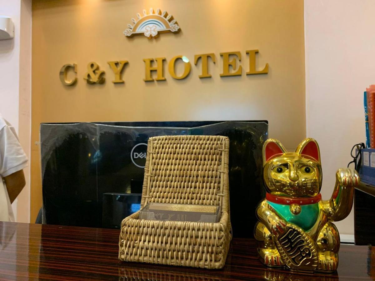 C & Y Hotel Yangon Bagian luar foto